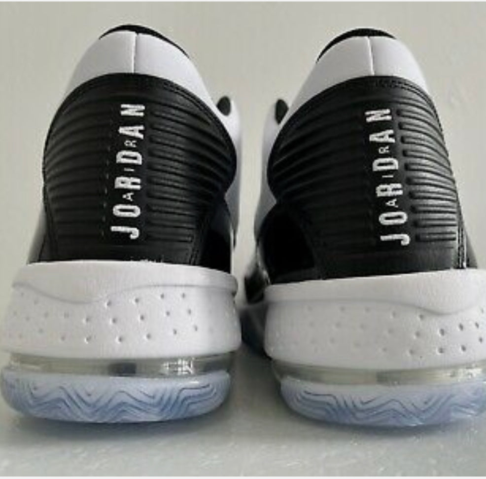 AIR JORDAN MAX AURA 2 MEN'S