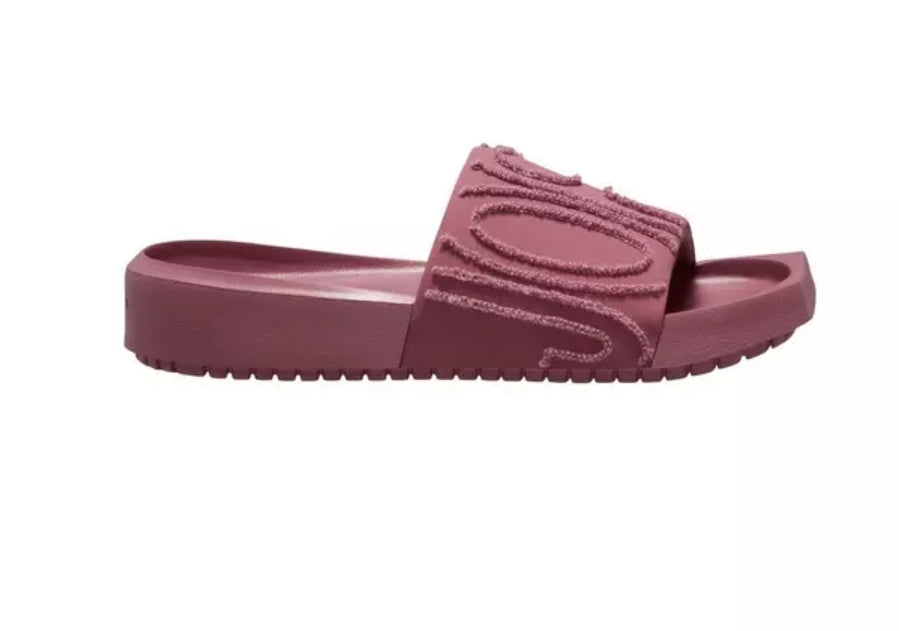 Jordan Nola Women's Slide